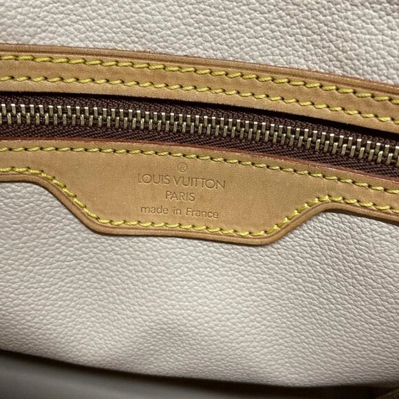 LOUIS VUITTON Petit Bucket Monogram - Shoulder Bag 667-080925 - Picture 13 of 14